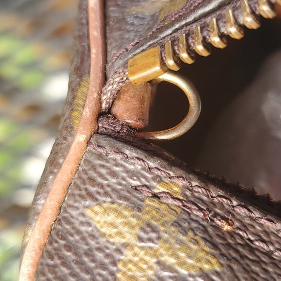 💥💥SOLD💥💥Louis Vuitton pappillon - Picture 9 of 11